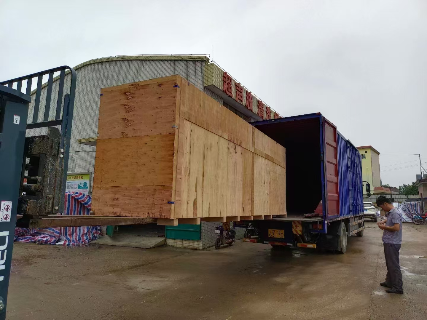 恒泰定制超声波浸入式振动板 28/40KHZ 300-2400W SUS304/316 浸入式超声波振动板